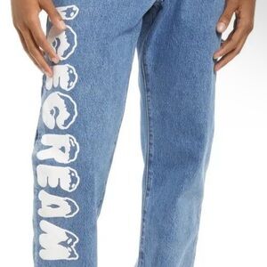 Ice cream Mario running dog jeans